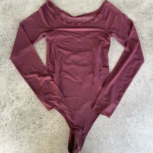 Wmns Abercrombie&Fitch burgundy long sleeve mesh bodysuit Size XS NWOT